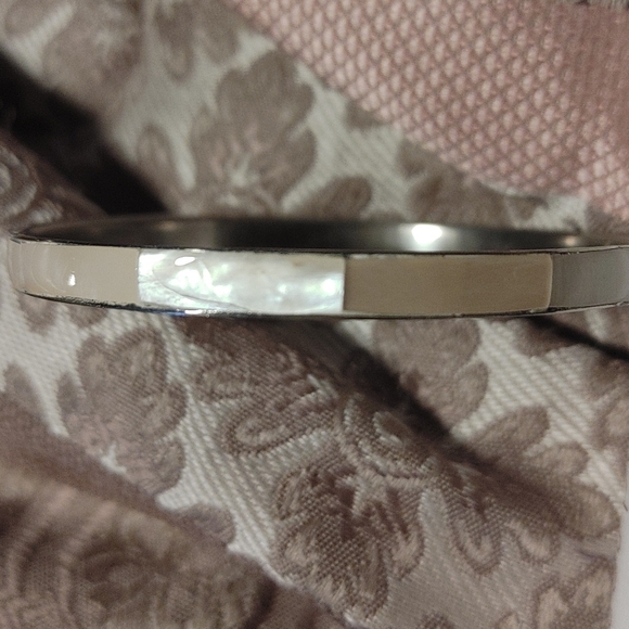 BRACLETS - Picture 3 of 7